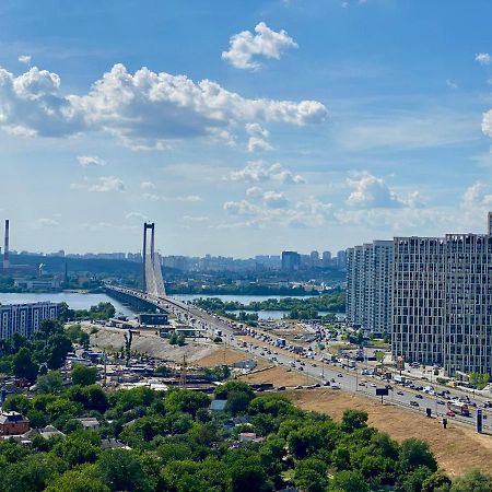 Апартаменты с видом на Днепр Киев Экстерьер фото