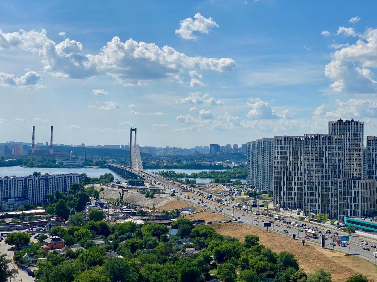 Апартаменты с видом на Днепр Киев Экстерьер фото